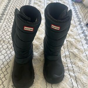 Hunter snow boots